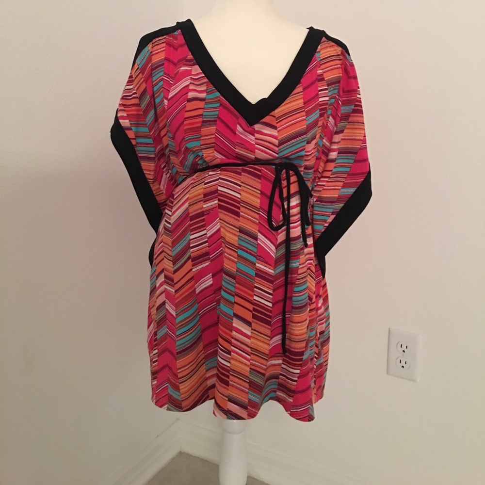 Motherhood Maternity trendy blouse/top sizeXL.